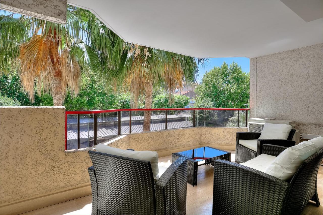 Luxury Flat With Balcony - City Center カンヌ エクステリア 写真